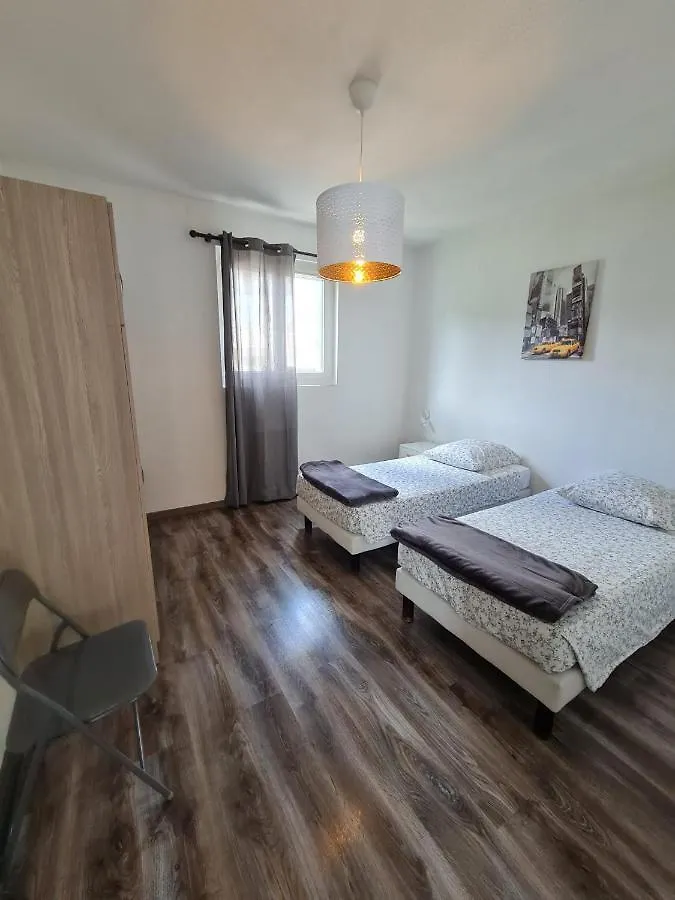 Maison Saint Matteo Lourdes 0*,  France